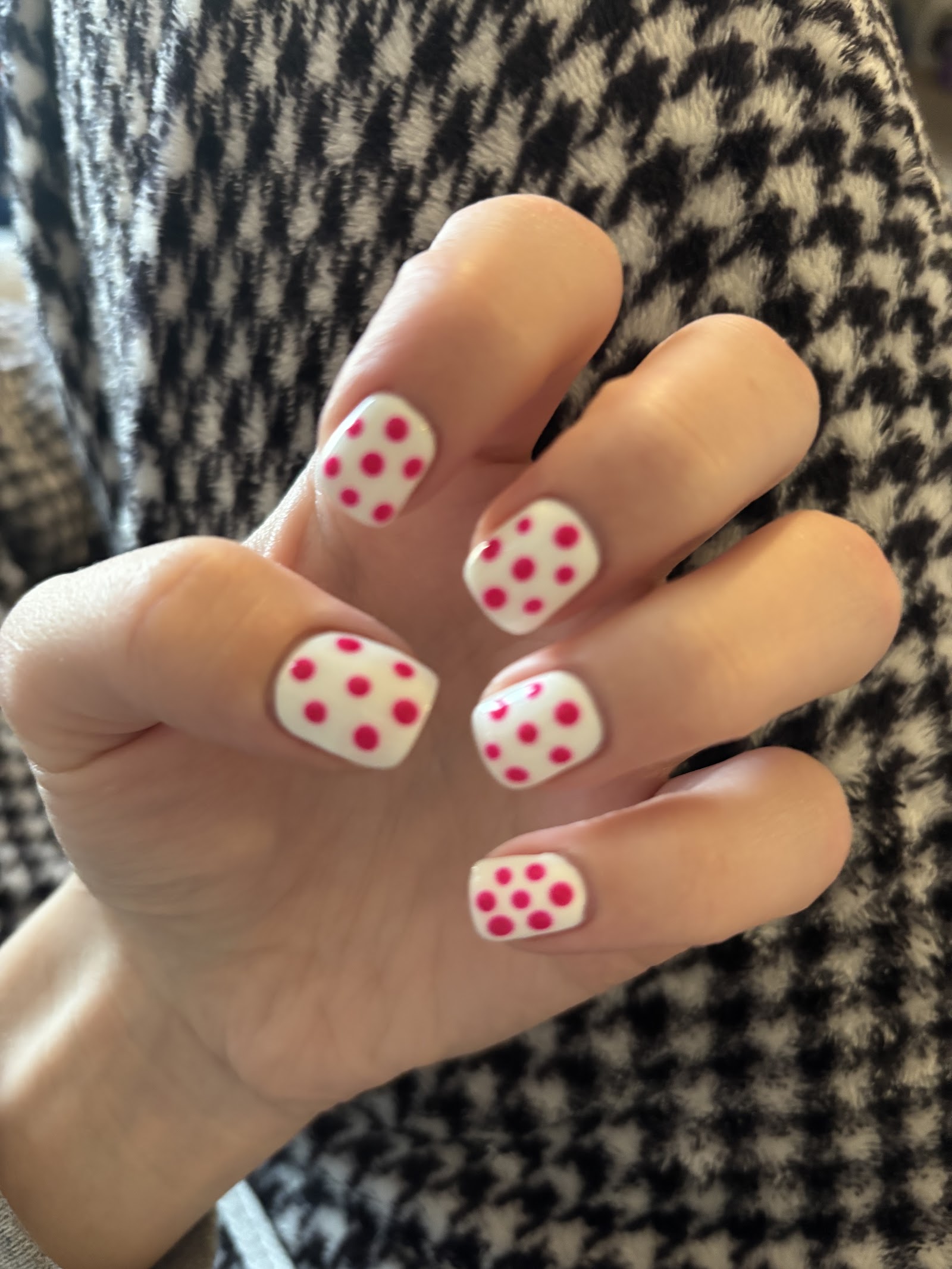 Fabulous Nails & Spa nail photo 6